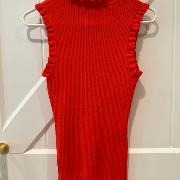 Milly Ruffle Edge Rubbed Tank - Picture 4 of 5